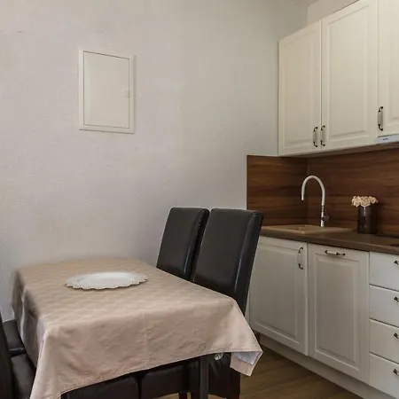 Apartmani Arapovic Baska Voda Exterior photo