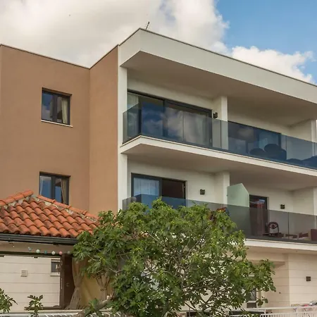 Apartmani Arapovic Baska Voda Exterior photo